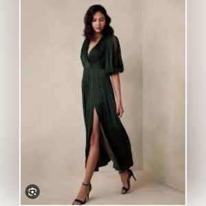 Banana Republic pleated maxi dress